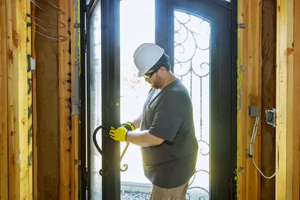 locksmith mounting door assemble install repair screwdriver construction home installation carpenter
